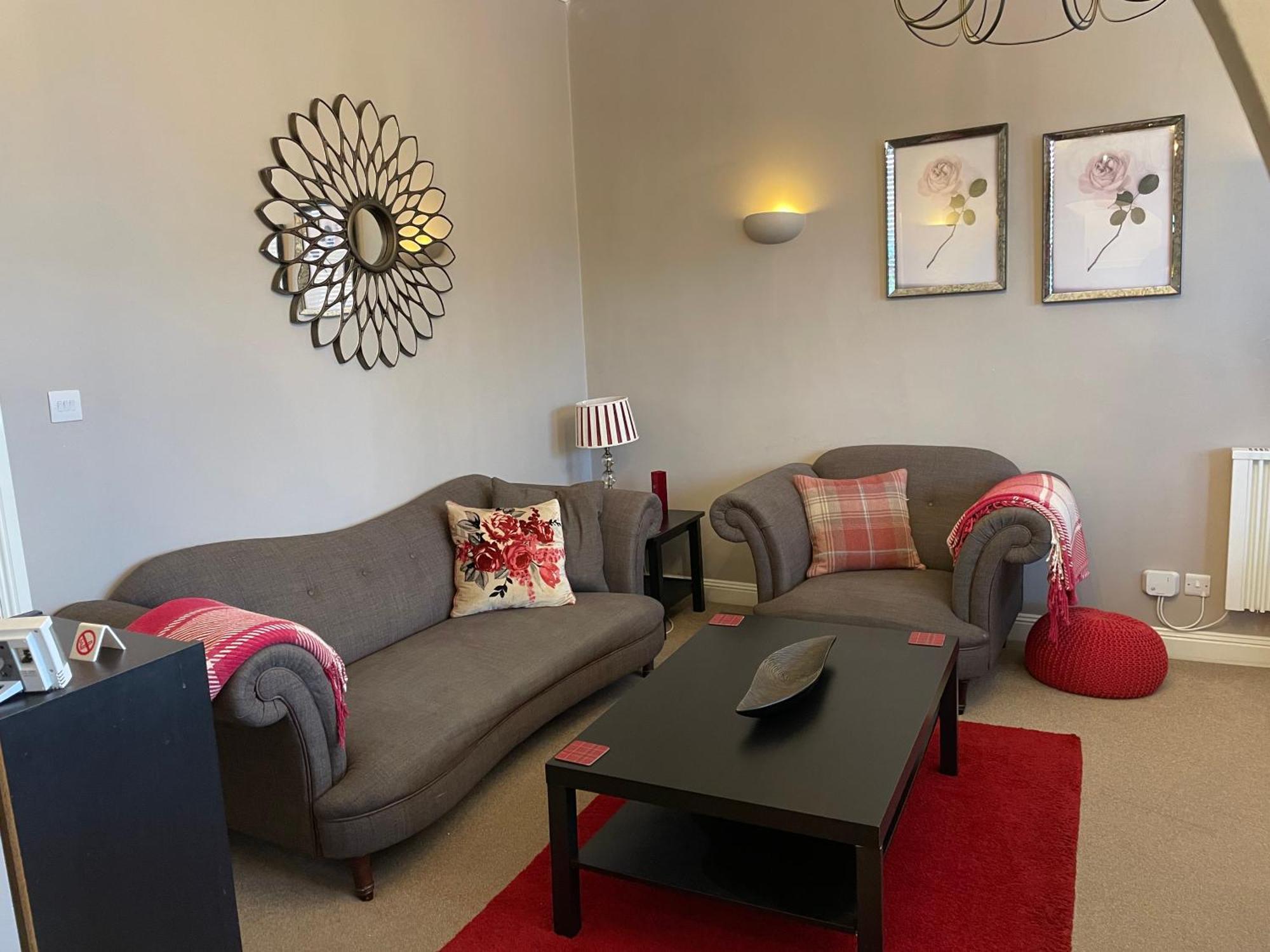 Number 10 Service Apartment - Danes Саутхамптън Екстериор снимка